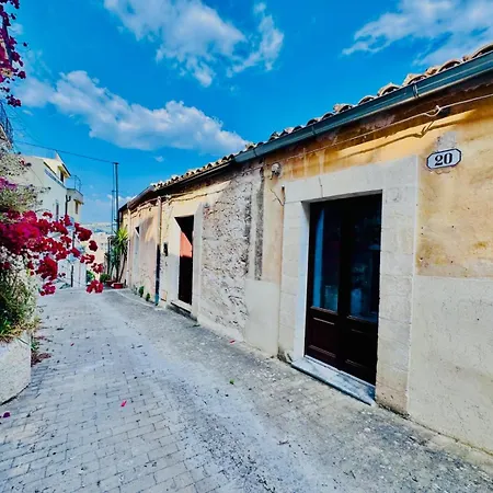 Petra Pece Lejlighed Ragusa